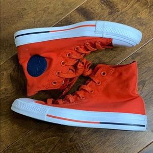 converse orange fluo